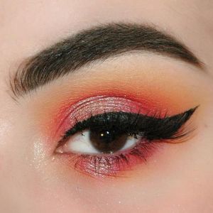 Maquillaje de ojos. Portfolio Maquillaje de Paula Gómez Martínez, Flaw Decay.