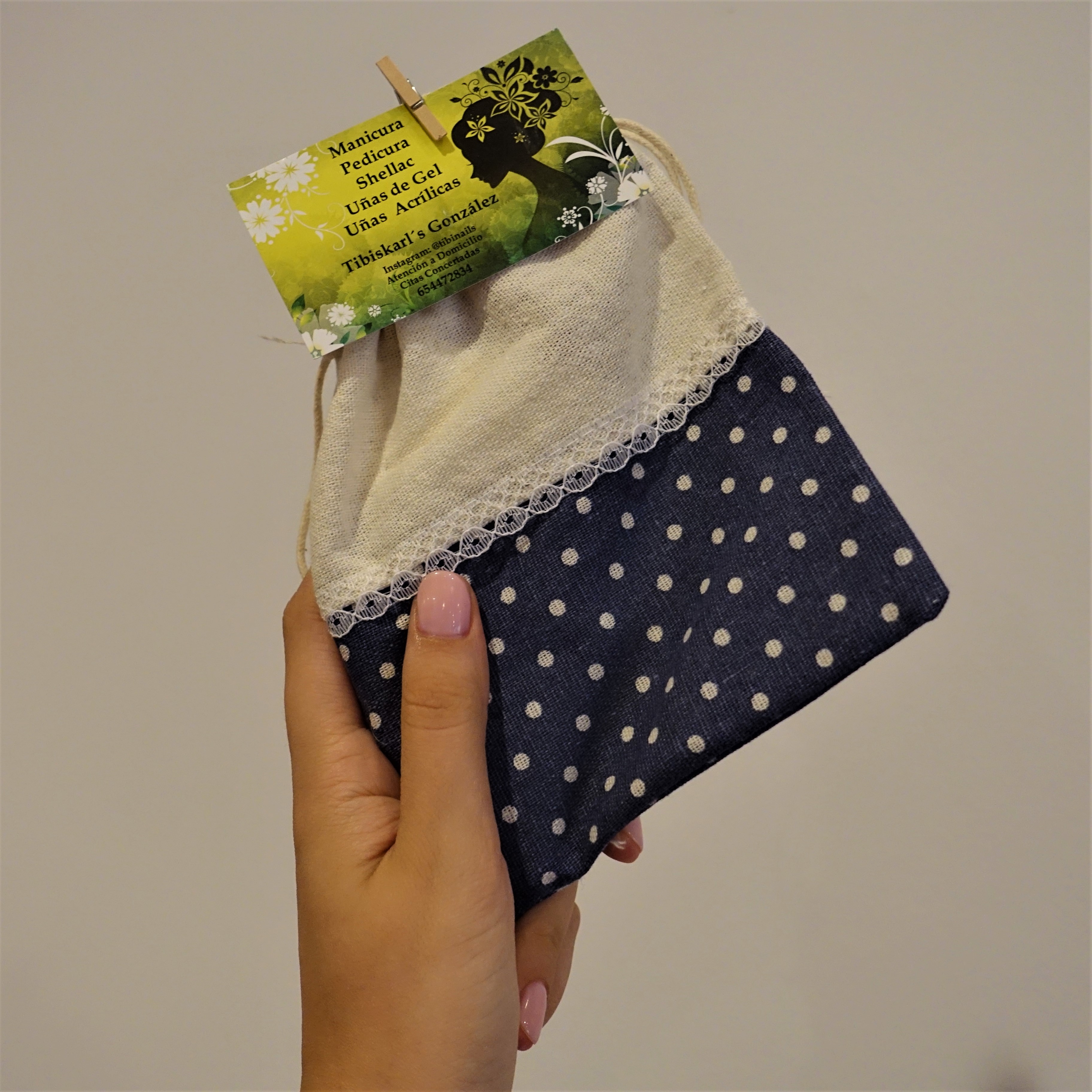 Tibinails, uñas a domicilio en Barcelona (Evento #YBB8ED de Girl Power Team)