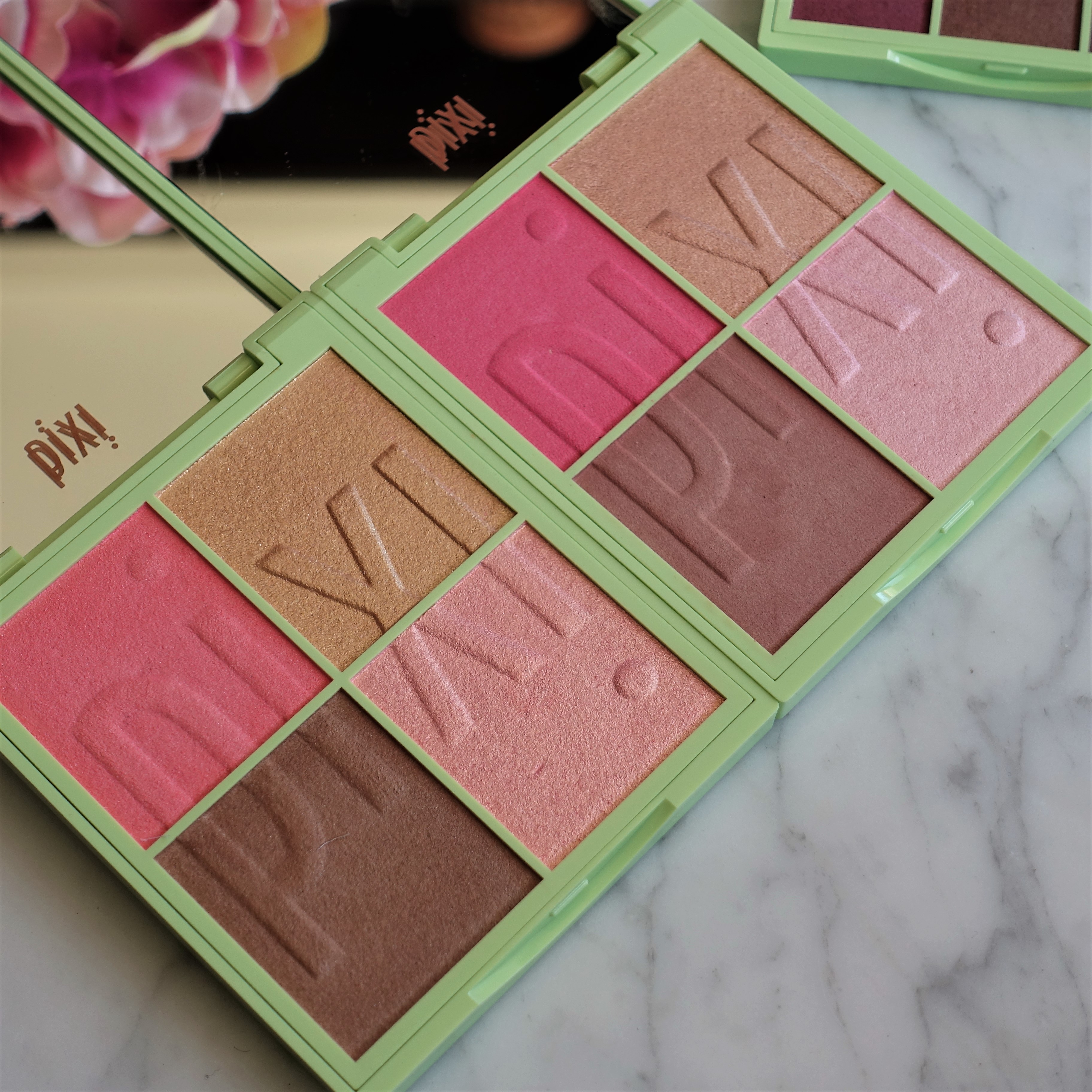 PIXI Nuance Quartette Blush Quad - Sugar Blossom and Honey Nectar