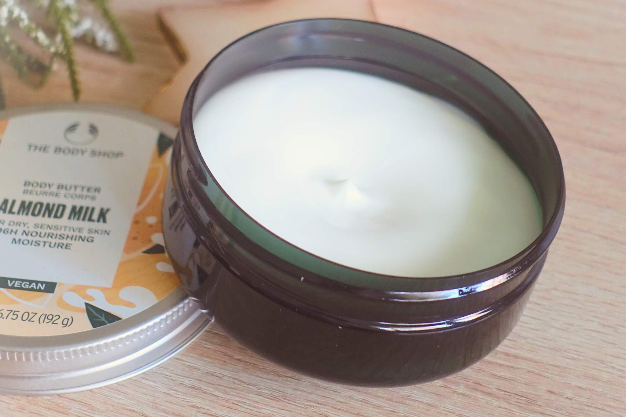 The Body Shop Almond Milk & Honey - Cremas Corporales